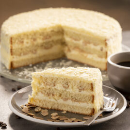 CAKE WHITE CHOC NUT 24cm BREN